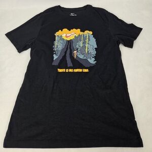 Nike "There Is No Finish Line" T-Shirt